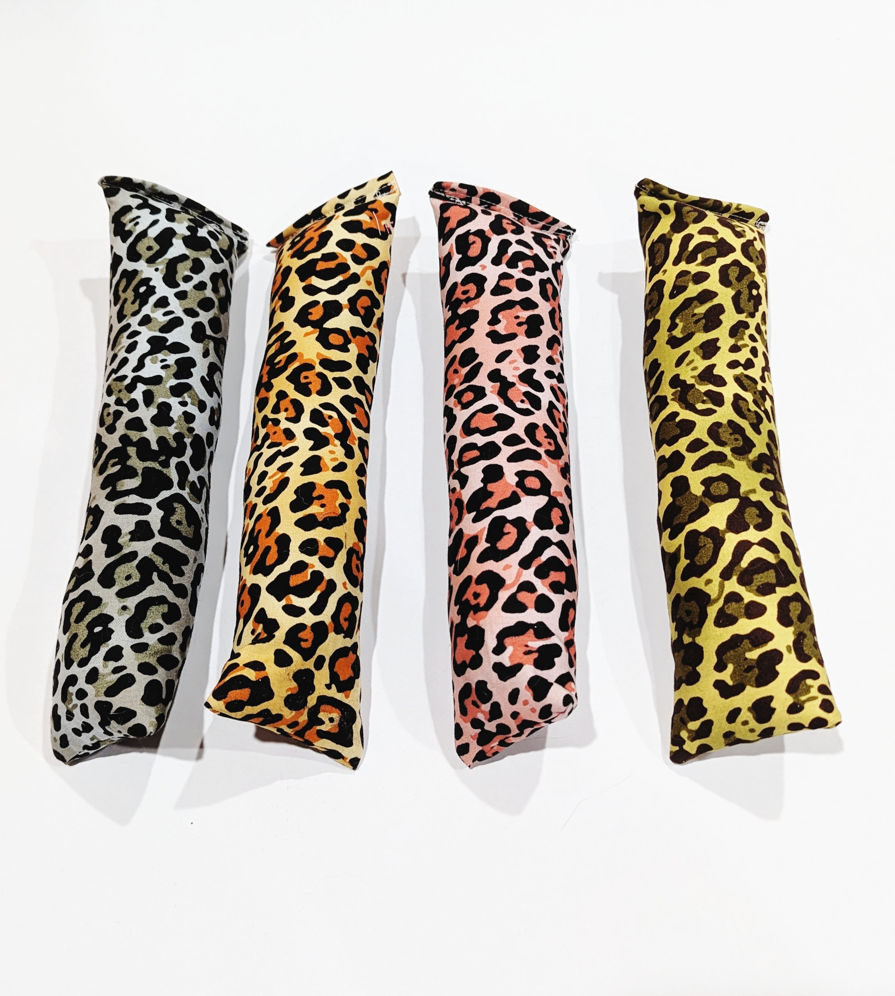 Interactive Cat Kicker Toy – Handmade Catnip Kick Stick