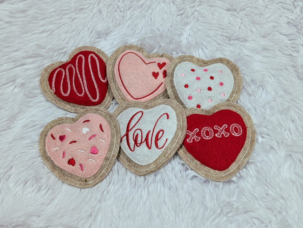 Heart Cookie Catnip Toys – Handmade Valentine's Treats for Cats