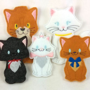 Family of Aristocats - O'Malley, Duchess, Marie, Belioz, Toulouse